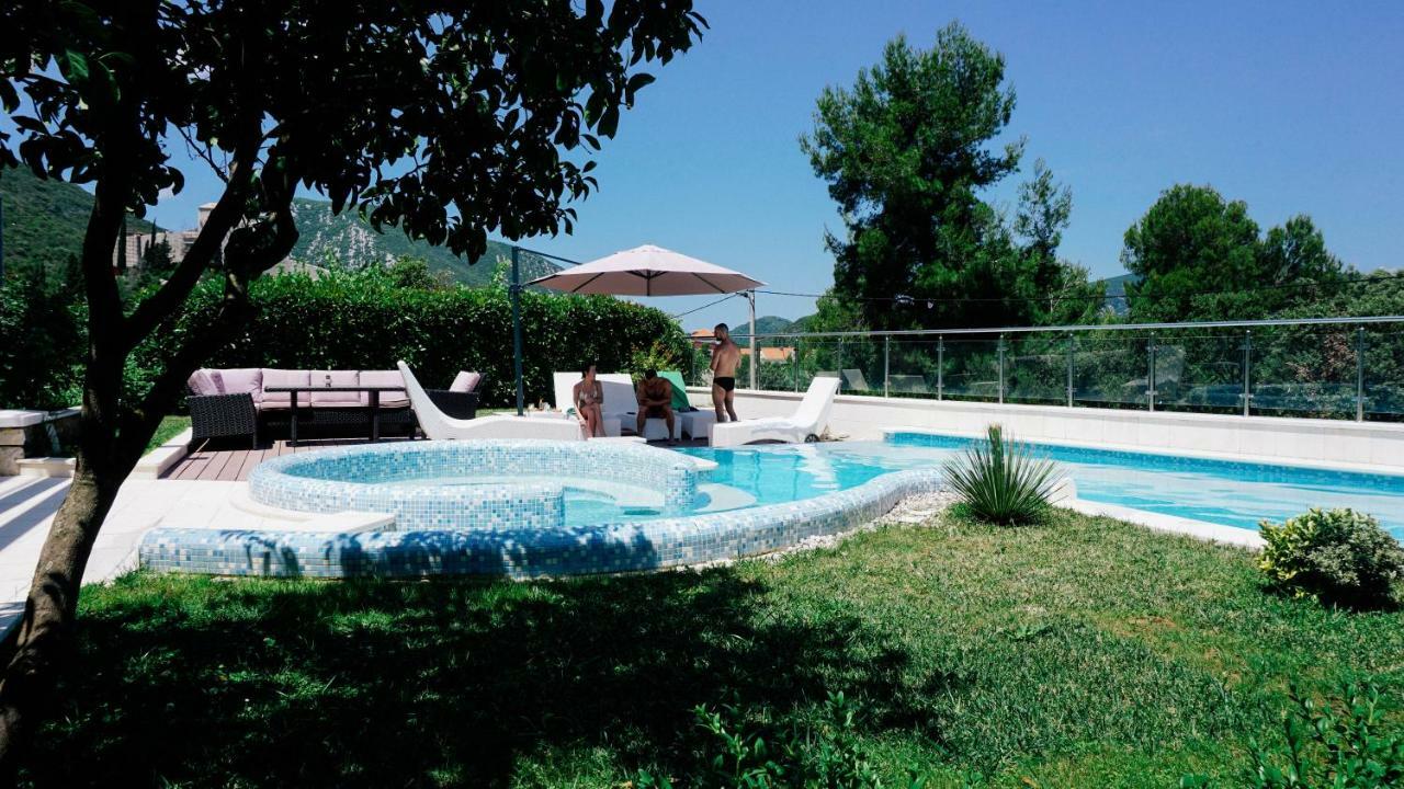 Villa Siga Мали-Стон Экстерьер фото