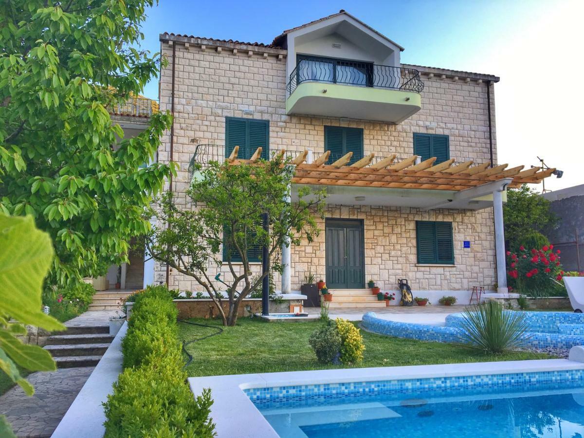 Villa Siga Мали-Стон Экстерьер фото